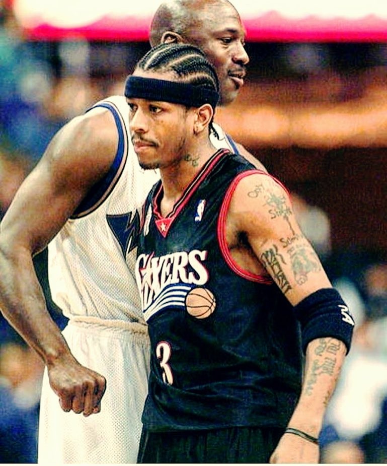 媒体人：邵佳一执教国足后，李昊成为接班颜骏凌的最热门人选（媒体称：邵佳一接掌国足后，李昊被视为颜骏凌接班的头号热门）