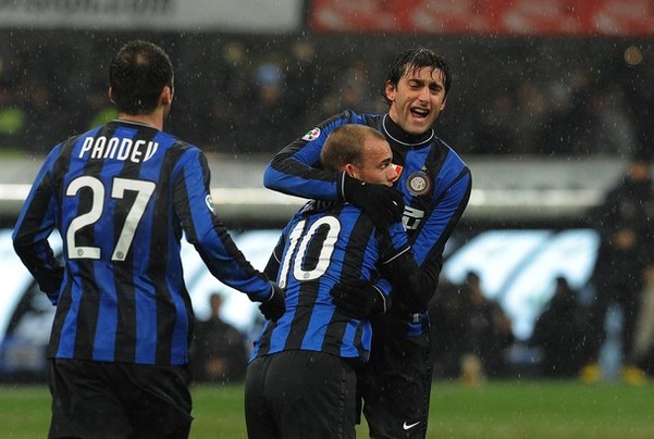 科斯塔库塔：点球毫无逻辑，这么吹一个半场能吹17、18个点球（科斯塔库塔：这种点球判罚毫无道理，按这标准半场能判十七八个点球）