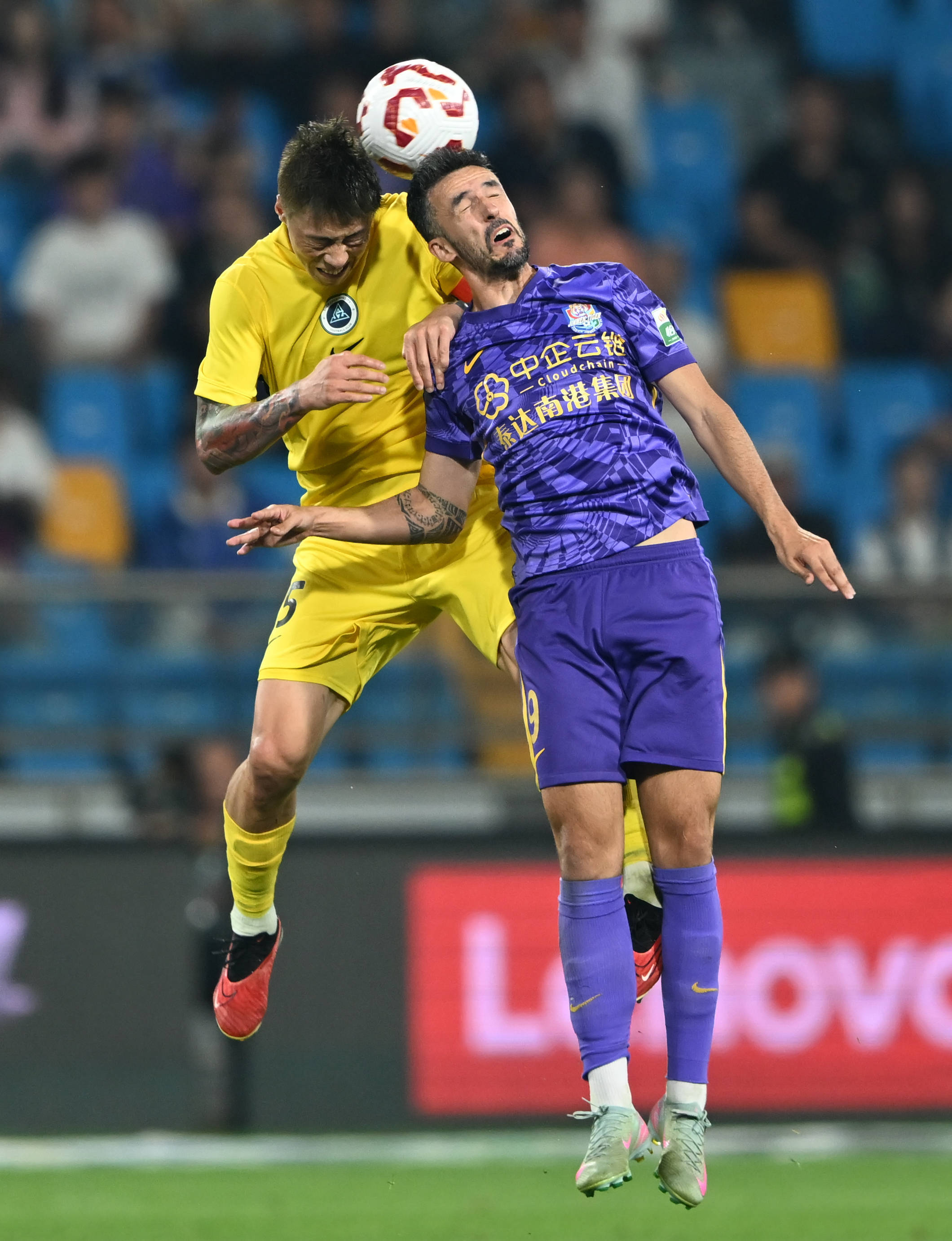 记者：拜仁拥有伊兰昆达的回购条款，回购价450-500万欧元（记者称拜仁设有伊兰昆达回购选项，费用为450至500万欧元）