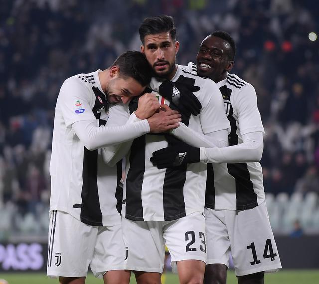 球队新援首秀 引发关注热议（球队新援处子秀登场 引发广泛热议）